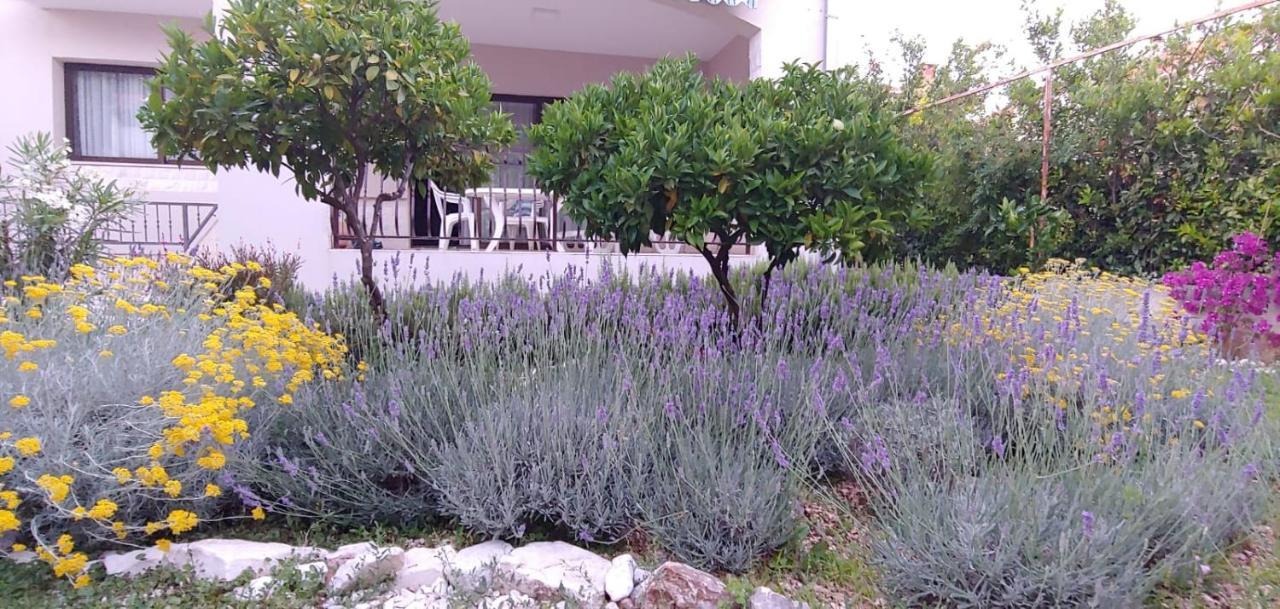 Holiday home Ruzmarin Trogir Zewnętrze zdjęcie