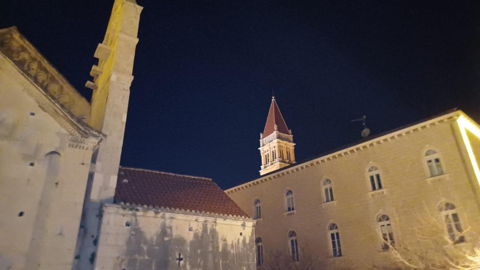 Holiday home Ruzmarin Trogir Zewnętrze zdjęcie
