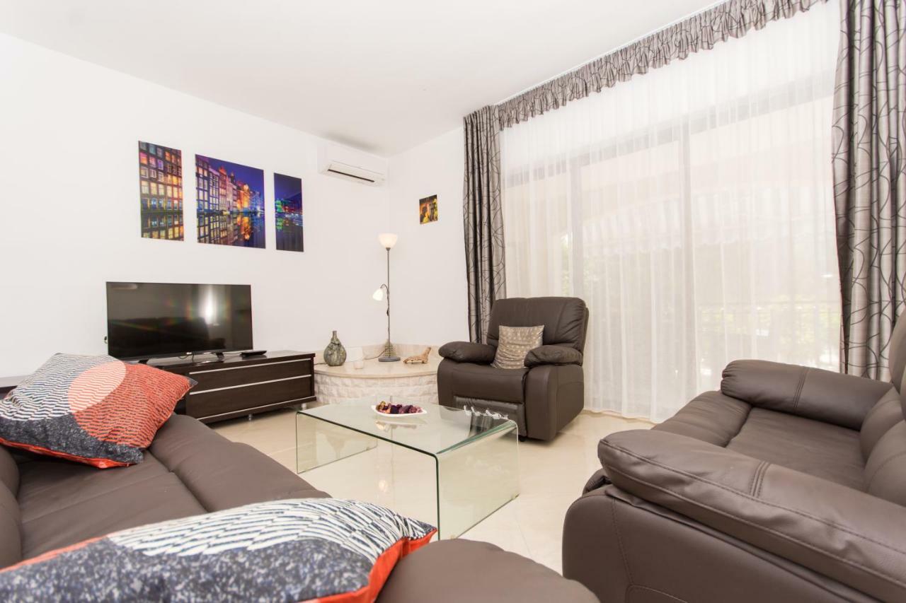 Holiday home Ruzmarin Trogir Zewnętrze zdjęcie