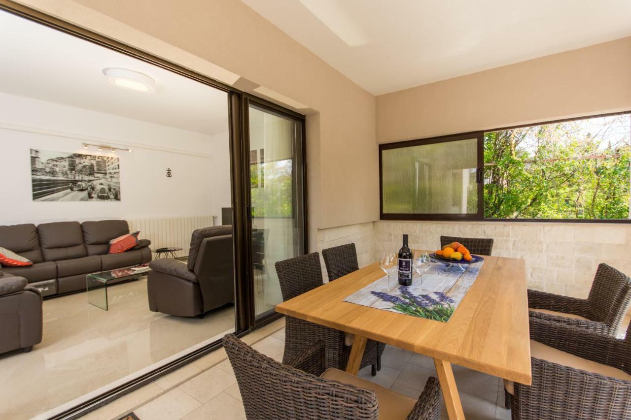 Holiday home Ruzmarin Trogir Zewnętrze zdjęcie